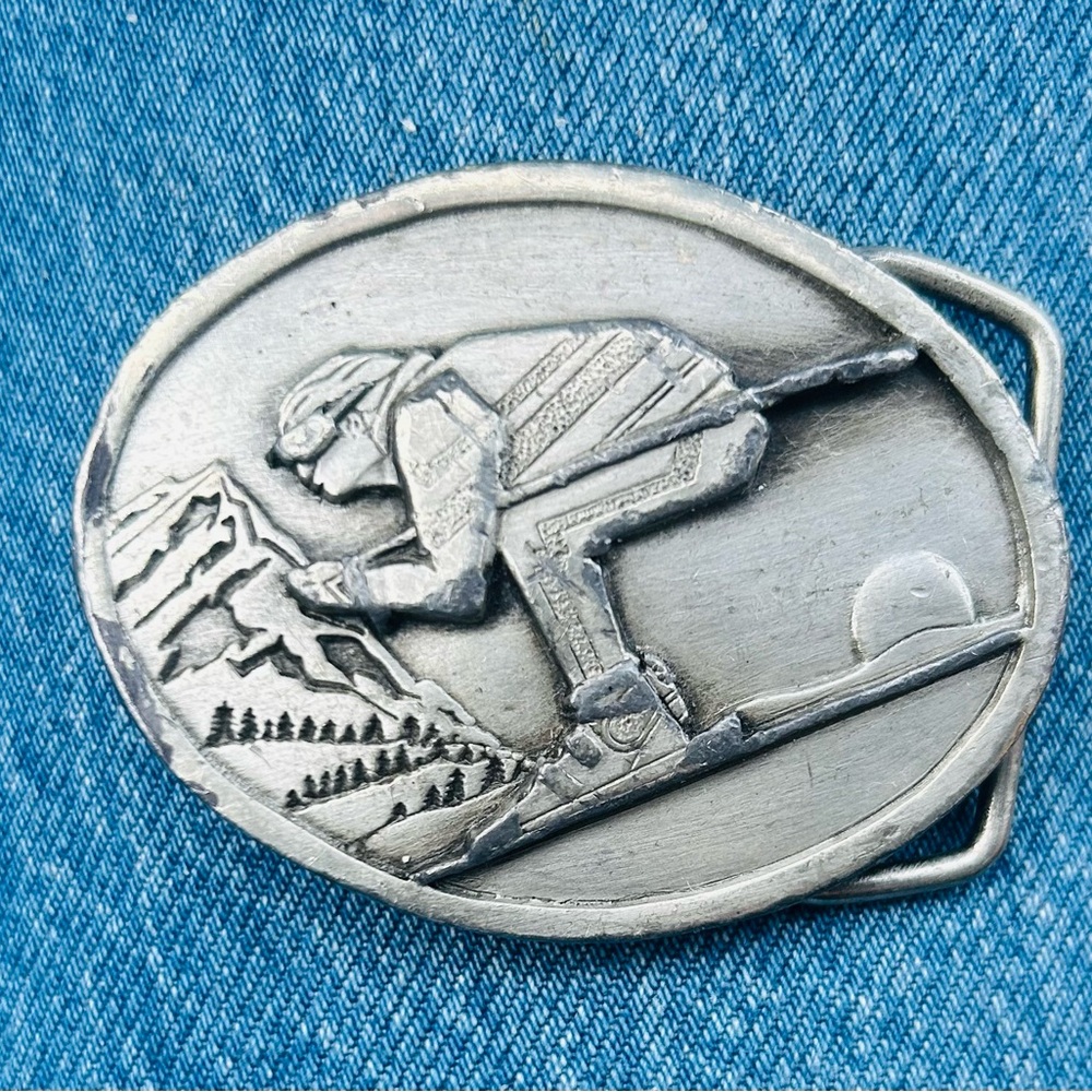 Siskiyou made in USA vintage belt buckle 1986 ski